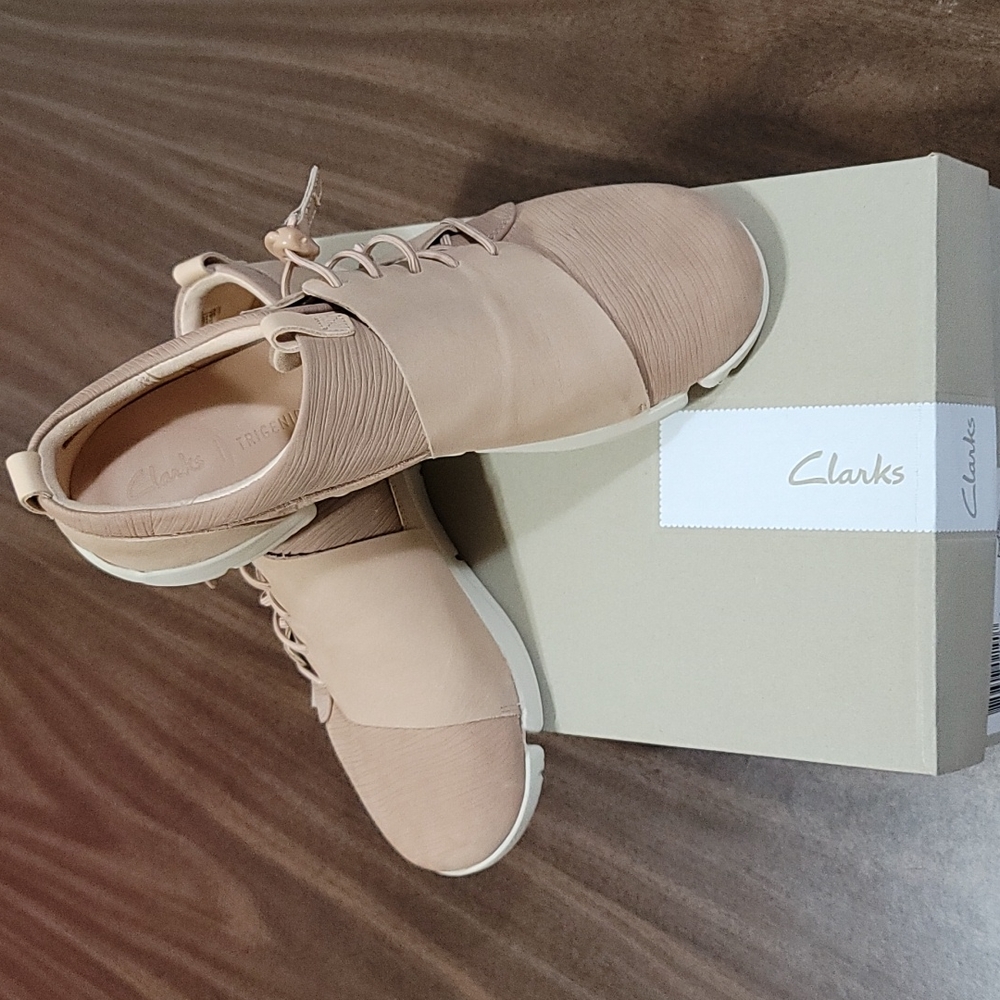 Clark's Tri Camilla Everday Sneaker